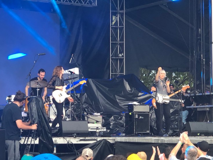 NFWaxBUwSzq%m2s0woukjw