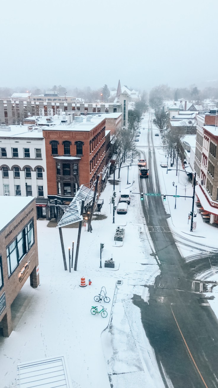 B51ADB6D-1E8B-48DA-8861-BA806B62593D